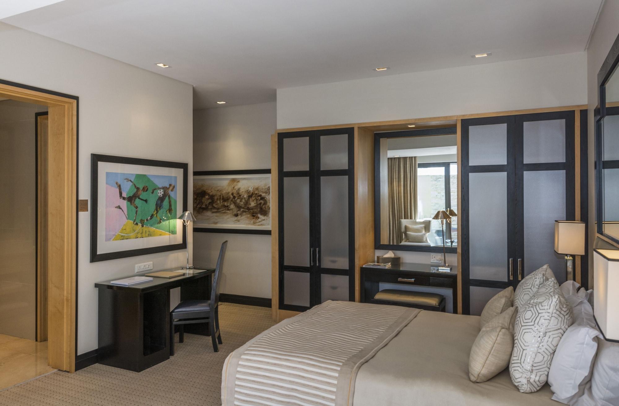 No5 Boutique Art By Mantis Hotel 5*