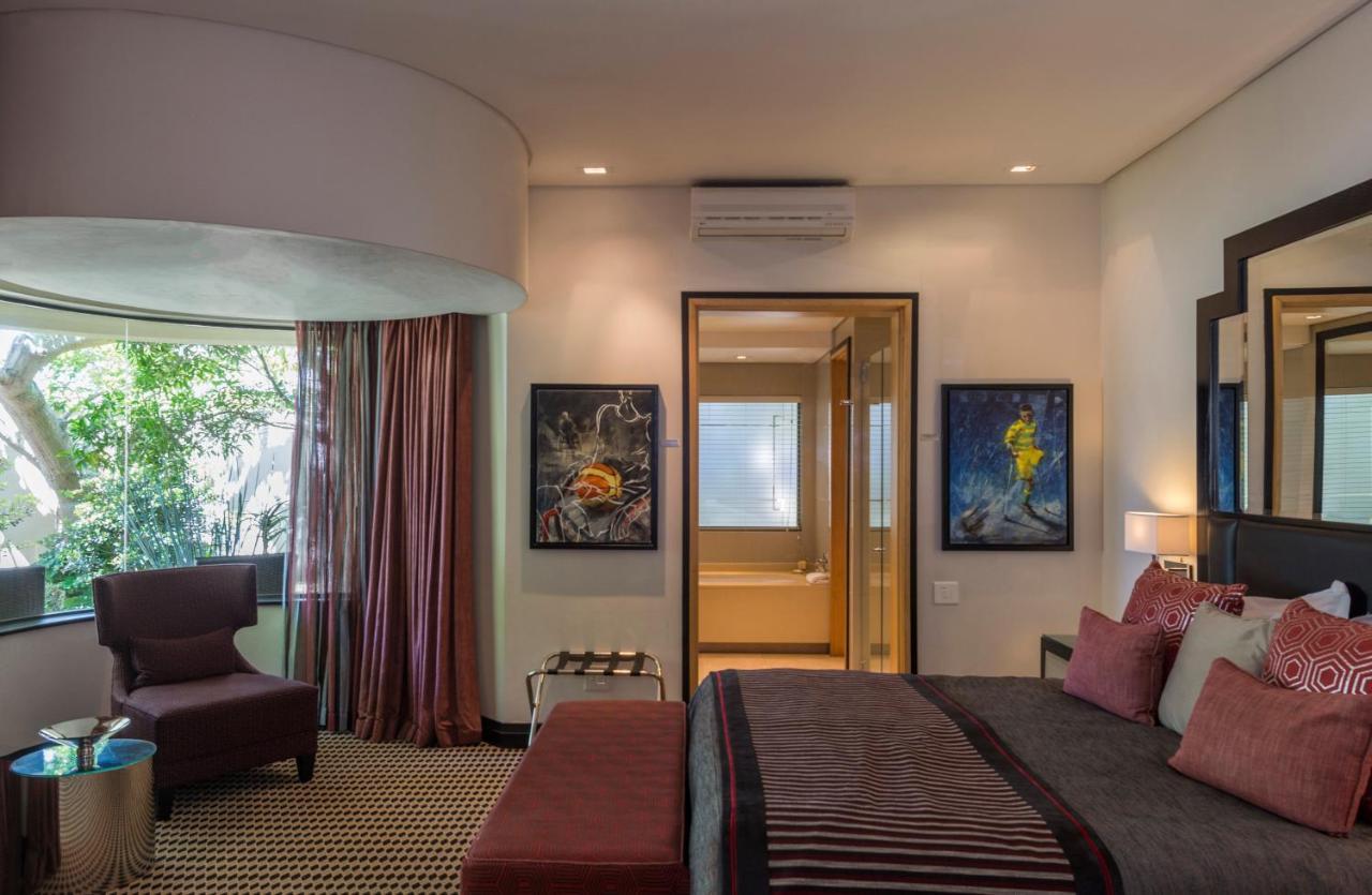 No5 Boutique Art By Mantis Hotel