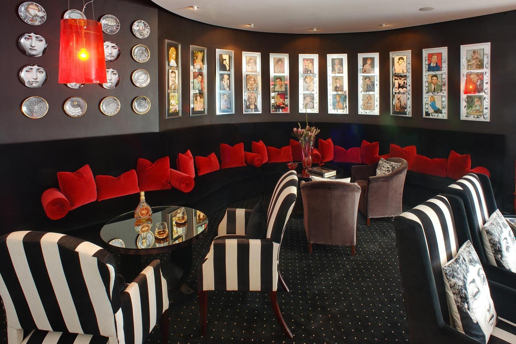 Hotel No5 Boutique Art By Mantis